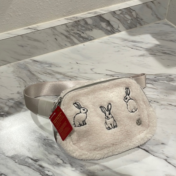 🐰LAST ONE☝️ NWT Lululemon New Year Everywhere Belt Bag 1L 
Fleece Bunny Rabbit - Picture 5 of 10